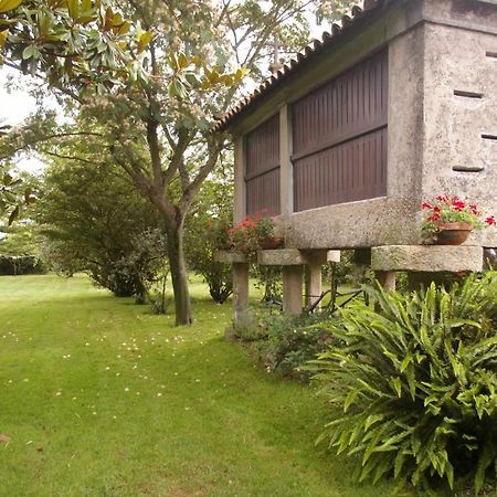 Vila Vivienda Tradicional Con Jardin Y Patio Interior Villanueva De Arosa Exteriér fotografie
