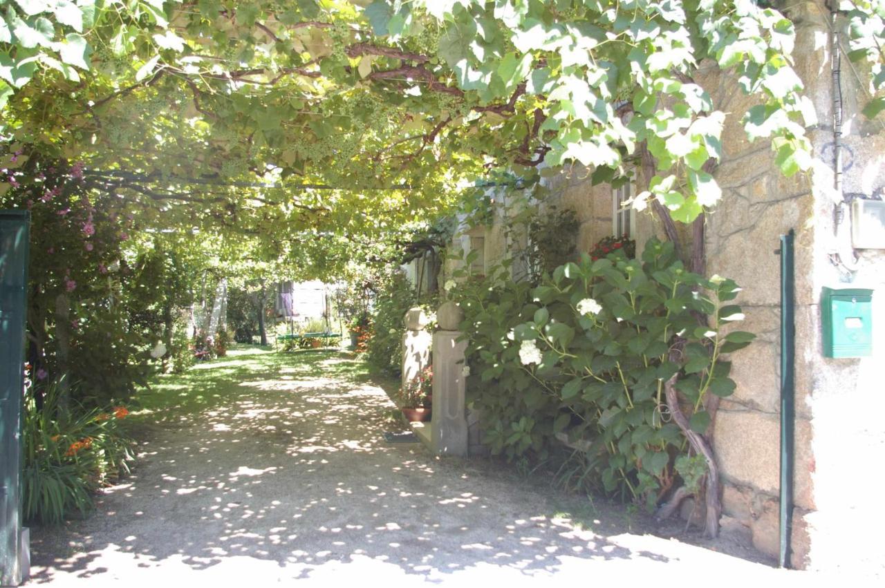 Vila Vivienda Tradicional Con Jardin Y Patio Interior Villanueva De Arosa Exteriér fotografie