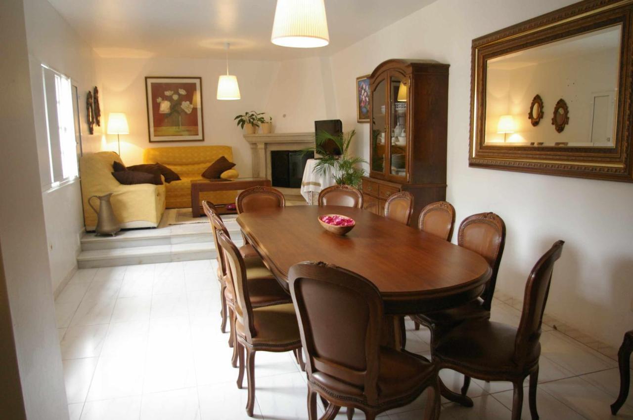 Vila Vivienda Tradicional Con Jardin Y Patio Interior Villanueva De Arosa Exteriér fotografie